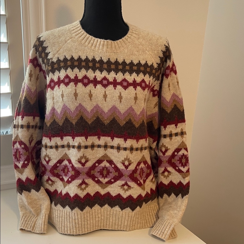 Old Navy Women’s Crewneck Sweater - Cream, Red, Brown, Purple